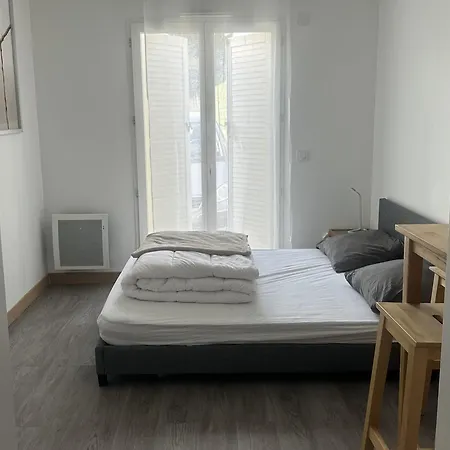 In Guest - - Independante A 10min Rer C Et De Dourdan Guest house